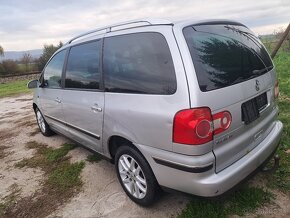 VW Sharan 1,9Tdi 85KW 4x4 220KM 7miestne - 3