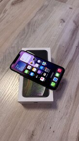 iPhone XS veľmi zachovalý stav - 3