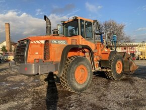 Doosan DL300 - 3