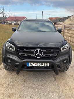 Mercedes Benz X 250 - 3