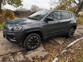 Jeep Compass 4xe PHEV Trailhawk - 3