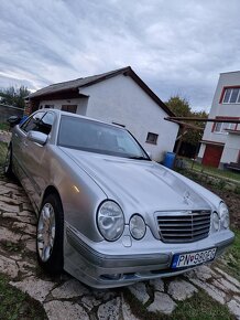 Mercedes Benz E430 V8 4MATIC - 3