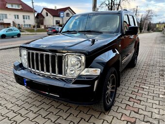 Jeep Cherokee KK 2.8Crd Limited Rok 2008 - 3