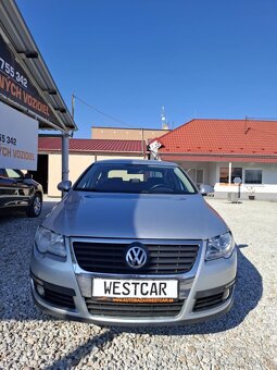 Volkswagen Passat 2.0 FSI Highline - 3