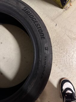 PREDAM NOVE PNEU 245/45 R20 Bridgestone - 3