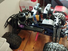 Hpi savage RC auto - 3