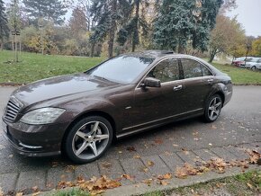 Mercedes S500 V8 BI-TIRBO AT/7 AMG 4MATIC 320KW - 3