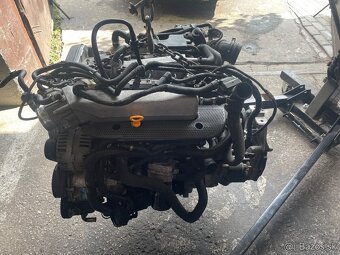 Motor 1.8T 132kw AUQ Octavia I RS - 3