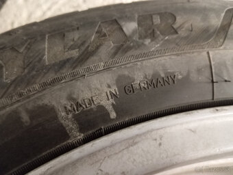 4ks original 17" BMW + zimne Goodyear 225/55R17 - 3