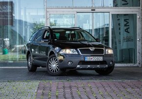 Škoda Octavia Combi Scout 2.0 TDI 4x4 Scout - 3