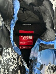 The North Face x Supreme sky bunda - 3