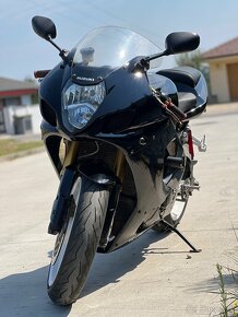 Suzuki GSXR 1000 K4 - 3