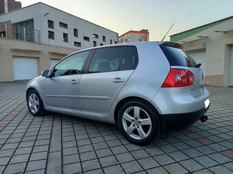 Volkswagen golf 5 1,9 TDI 77kw Manuál -6st - 3