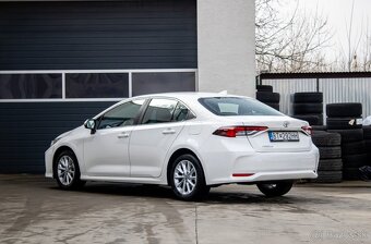 Toyota Corolla sedan 1.5 Dynamic Force Comfort 2022 - 3