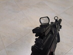 MP5 airsoft replika - 3