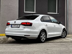 Volkswagen Jetta 2.0 TDI 150k Business Highline DSG - 3