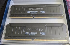 Predám RAM crucial BALLISTIX 16GB DDR4-4400 - 3