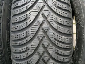 Zimne pneu. Kleber 195/65 r15 - 3