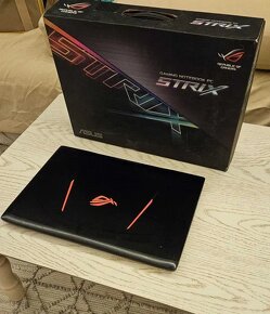 ASUS ROG Strix GL553V - 3