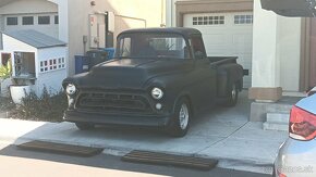 1957 CHEVROLET 3600 LONG BED BIG BLOCK 3/4TON - 3