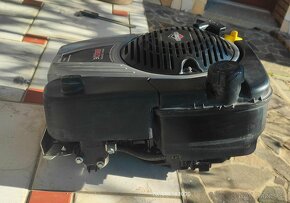 Briggs&Stratton 850E - 3