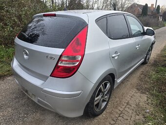 Hyundai i30 2011 facelift nahradne diely - 3