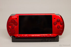 PSP 3000 radiant red - 3