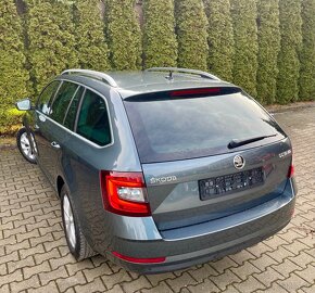 Škoda Octavia Combi 2.0 TDI Style DSG Full Led Svetlomety - 3