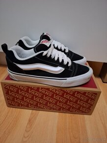 Vans KNU Skool 40,5 - 3