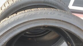 2 zadné Pirelli Sottozero z F12 305/35-ZR  20" - 3