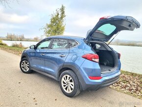 HYUNDAI TUCSON - 3