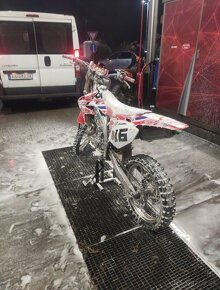 Honda CRF 450 - 3