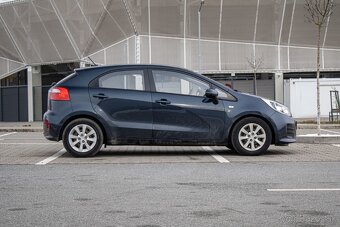 Kia Rio - 3