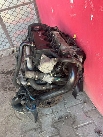 Motor Fiat Stilo 1,9 JTD 192A3000 59KW Kompletní - 3