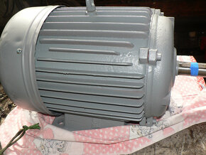 Elektromotor 7Kw. - 3