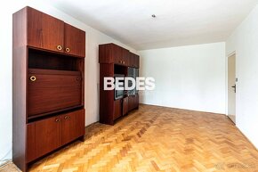 BEDES | 2,5-izbový byt, 65m2, loggia, pôvodný stav, Prievidz - 3