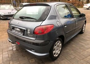 Peugeot 206 1.4, NOVÁ STK benzín manuál 55 kw - 3