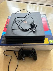 Playstation 4 PRO - 3