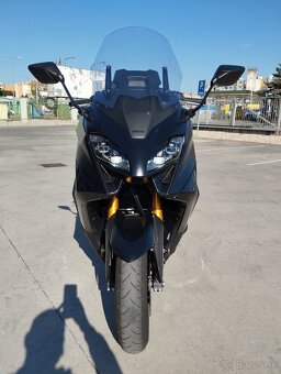 Yamaha T-Max 560, Tech - 3