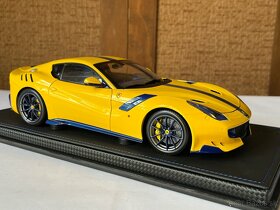 1:18 BBR Ferrari F12 TDF , otváratelný diescast - 3