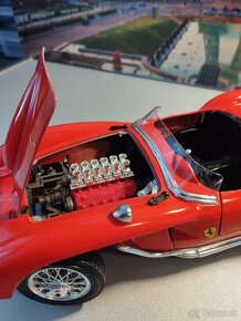 Ferrari 250 1957 Burago 1:18 - 3