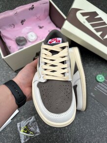 Nike Jordan 1 Retro Low Travis Scot Mocha tenisky - 3