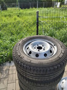 Celoročné pneumatiky s diskami Michelin 215/70 R15 CP - 3