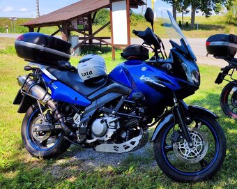 Suzuki 650V-Strom - 3