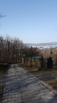 Pozemok s krásnym výhľadom na mesto na rekreačné účely - 3