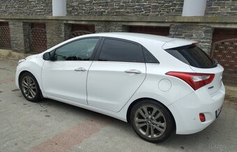 Hyundai I30 1,6 GDI 99 KW automat - 3