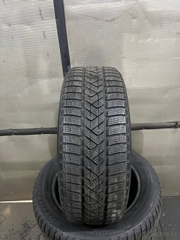 Pirelli Sottozero 3 215/55R17 - 3