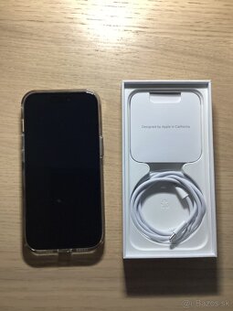 iPhone 15 Black 128GB - 3