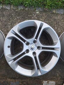 5x114,3 R18 Renault Megane GT - 3