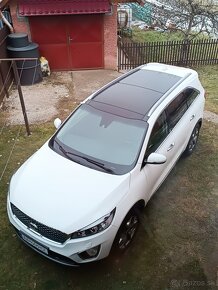 Kia Sorento 2.2 AWD ,147 kw , 7 miestna - 3